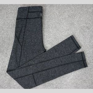 Women's Under Armour Fitted HeatGear Heather Black & Gray Stripped Leggings